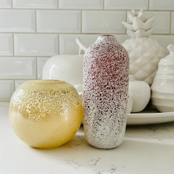 Anthropologie Other - Anthropologie set of two glass decorative vases
